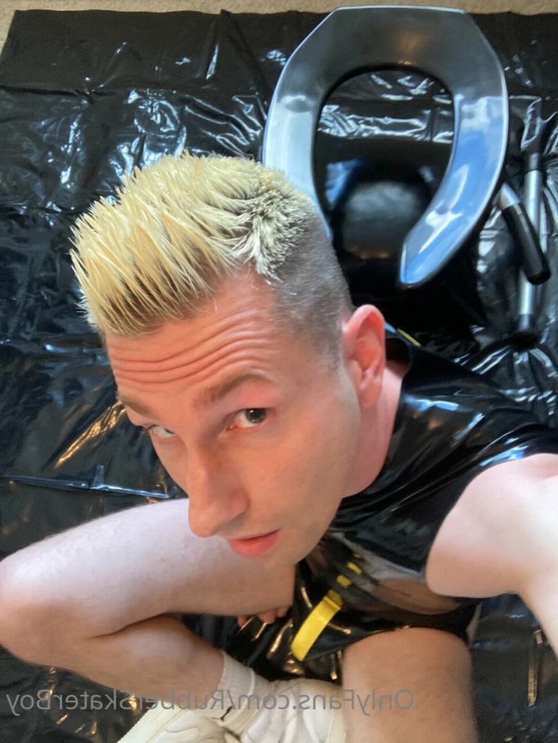 rubberskaterboy Onlyfans leaked photo 11380297 on Hotleaks.tv