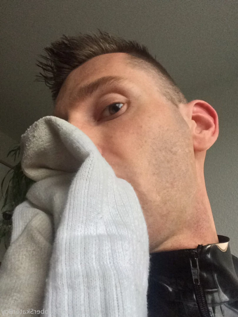 rubberskaterboy Onlyfans leaked photo 11443515 on Hotleaks.tv
