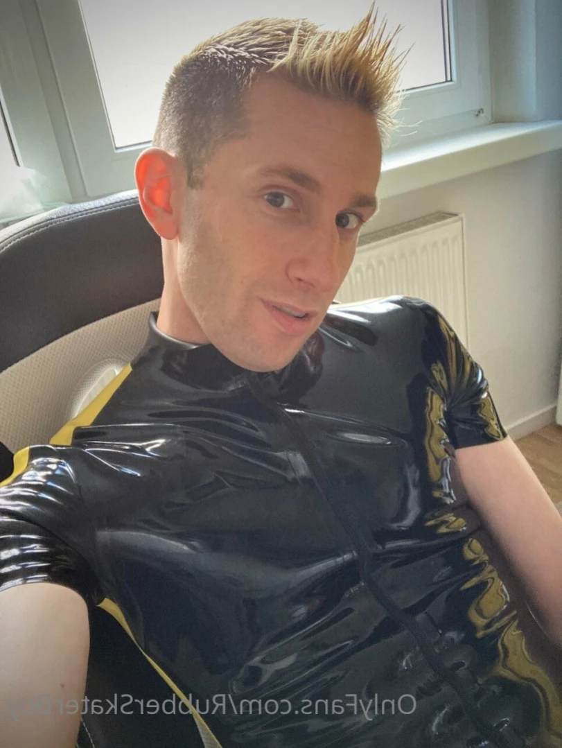 rubberskaterboy Onlyfans leaked photo 11443781 on Hotleaks.tv