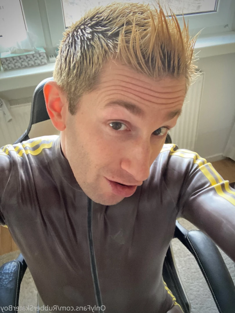 rubberskaterboy Onlyfans leaked photo 11444032 on Hotleaks.tv