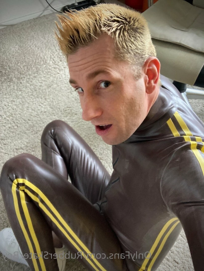 rubberskaterboy Onlyfans leaked photo 11616014 on Hotleaks.tv