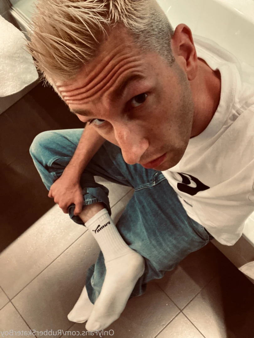 rubberskaterboy Onlyfans leaked photo 11804791 on Hotleaks.tv
