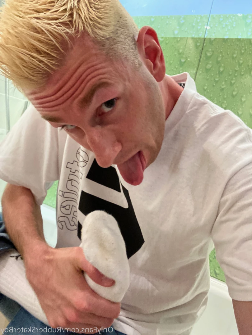 rubberskaterboy Onlyfans leaked photo 11944480 on Hotleaks.tv