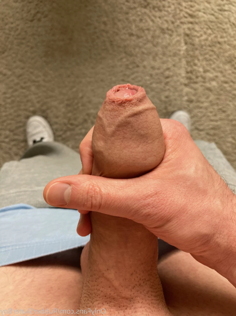 rubberskaterboy Onlyfans leaked photo 12714279 on Hotleaks.tv