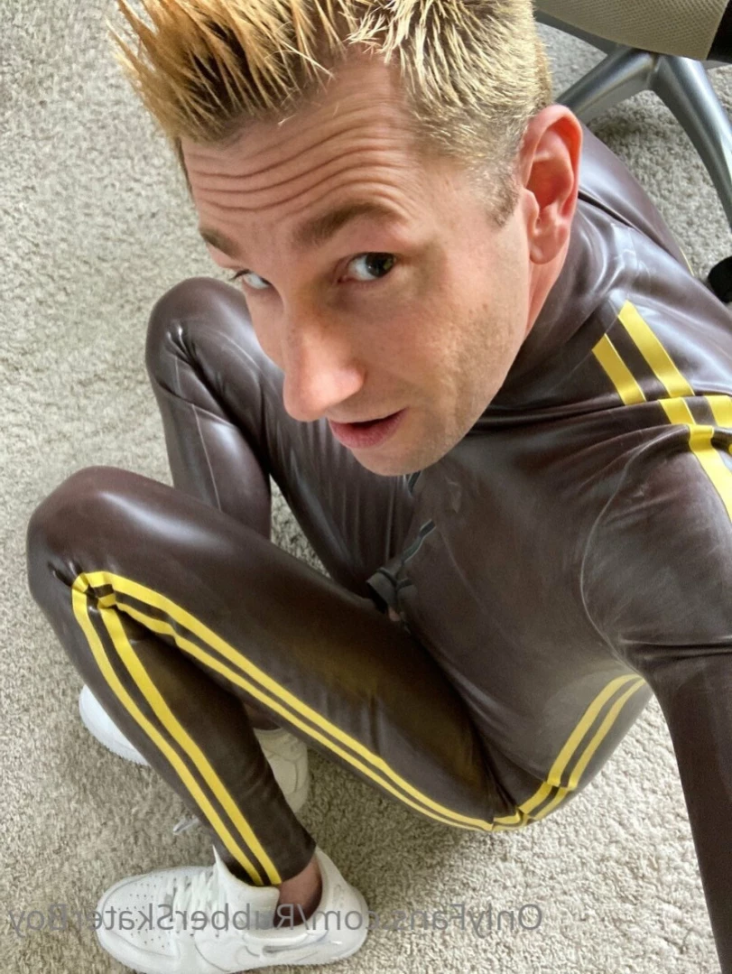 rubberskaterboy Onlyfans leaked photo 12720593 on Hotleaks.tv