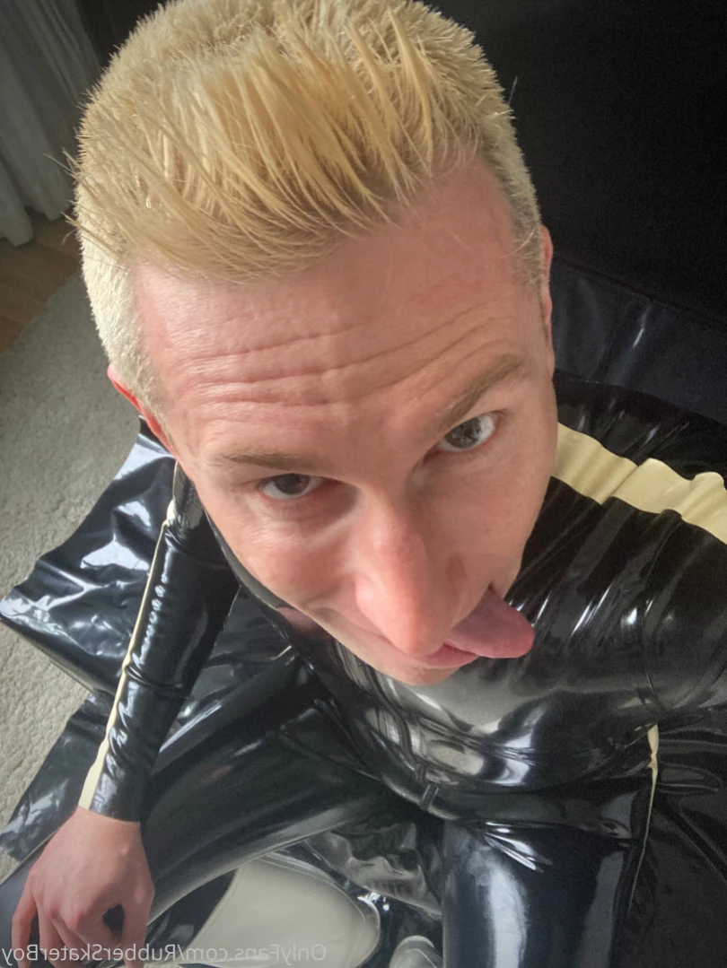 rubberskaterboy Onlyfans leaked photo 12952115 on Hotleaks.tv