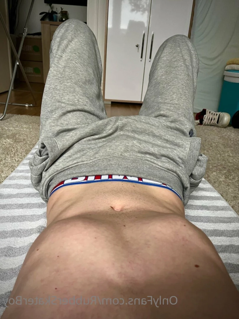 rubberskaterboy Onlyfans leaked photo 12952154 on Hotleaks.tv