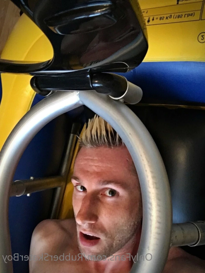 rubberskaterboy Onlyfans leaked photo 13102974 on Hotleaks.tv