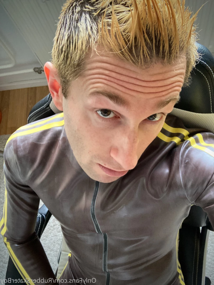 rubberskaterboy Onlyfans leaked photo 13130140 on Hotleaks.tv