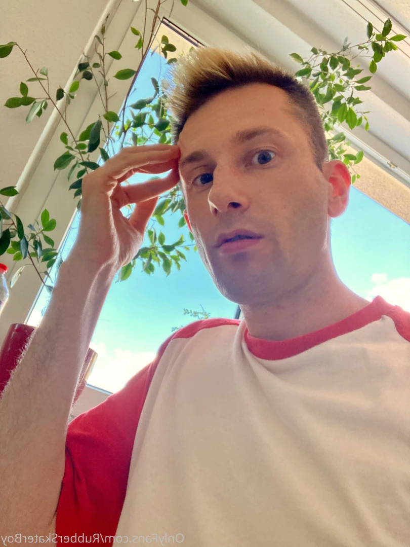 rubberskaterboy Onlyfans leaked photo 13157822 on Hotleaks.tv