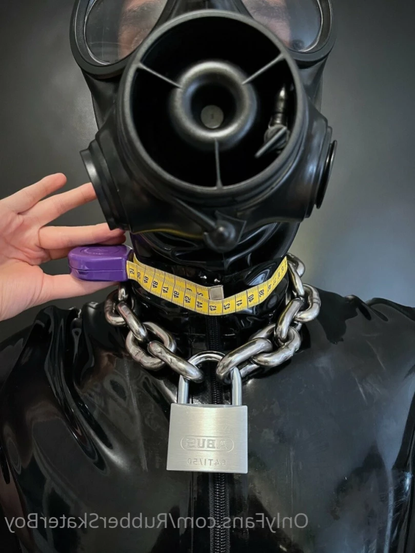 rubberskaterboy Onlyfans leaked photo 13234373 on Hotleaks.tv