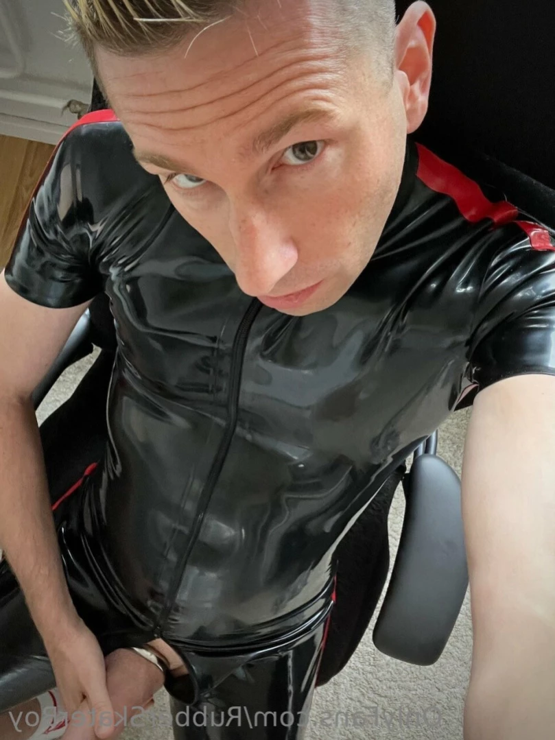 rubberskaterboy Onlyfans leaked photo 13402926 on Hotleaks.tv
