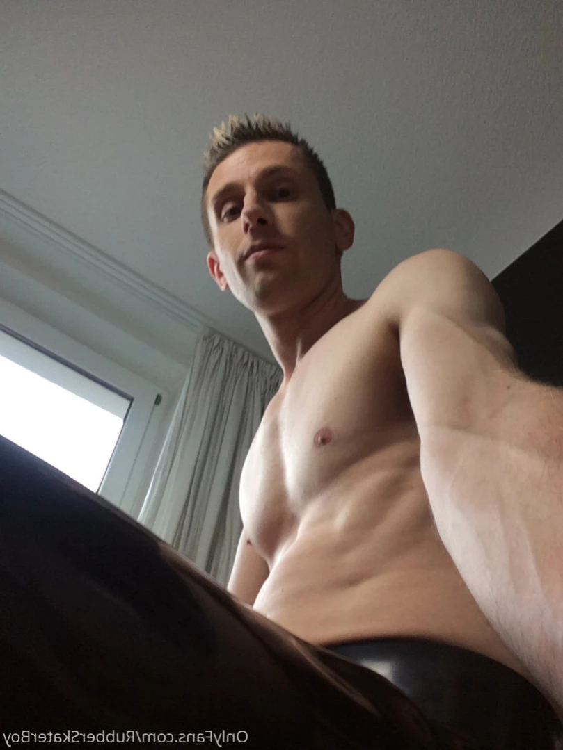 rubberskaterboy Onlyfans leaked photo 13775875 on Hotleaks.tv