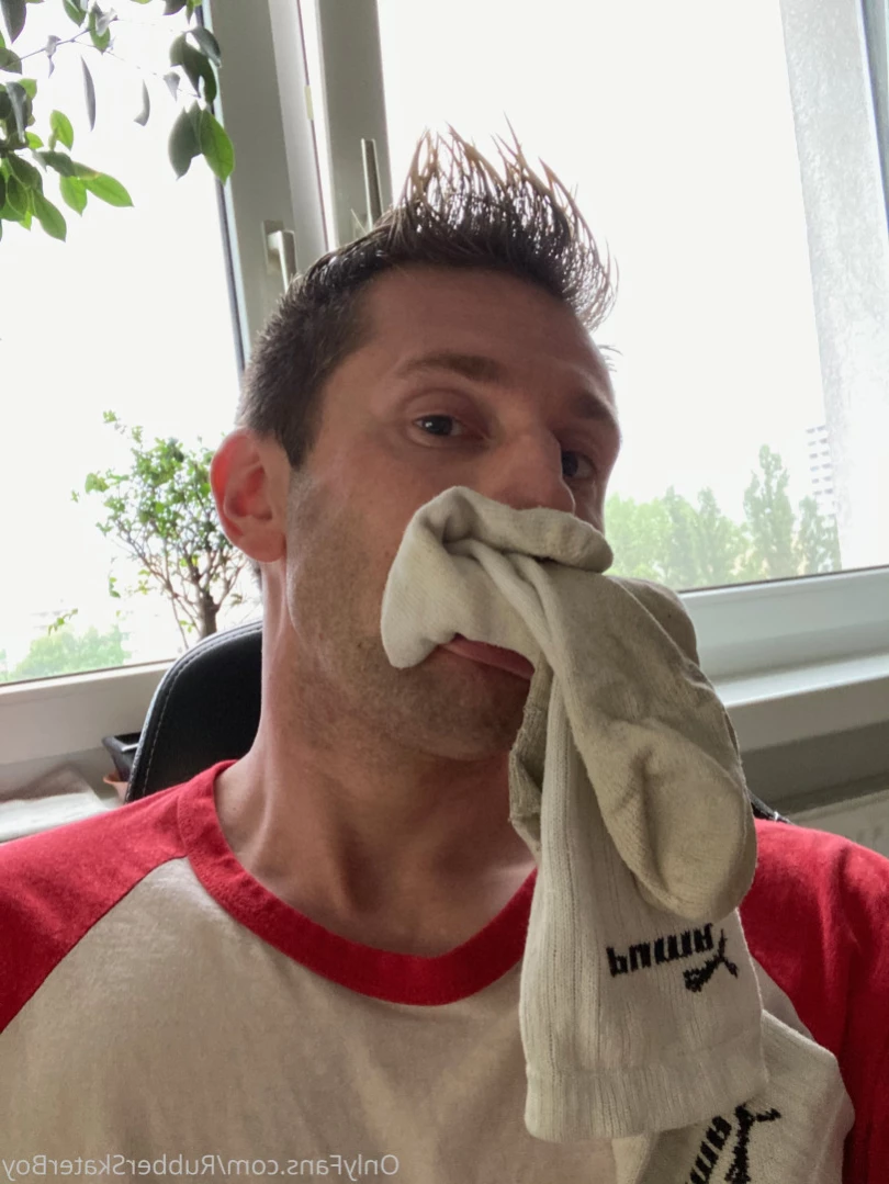 rubberskaterboy Onlyfans leaked photo 13776431 on Hotleaks.tv