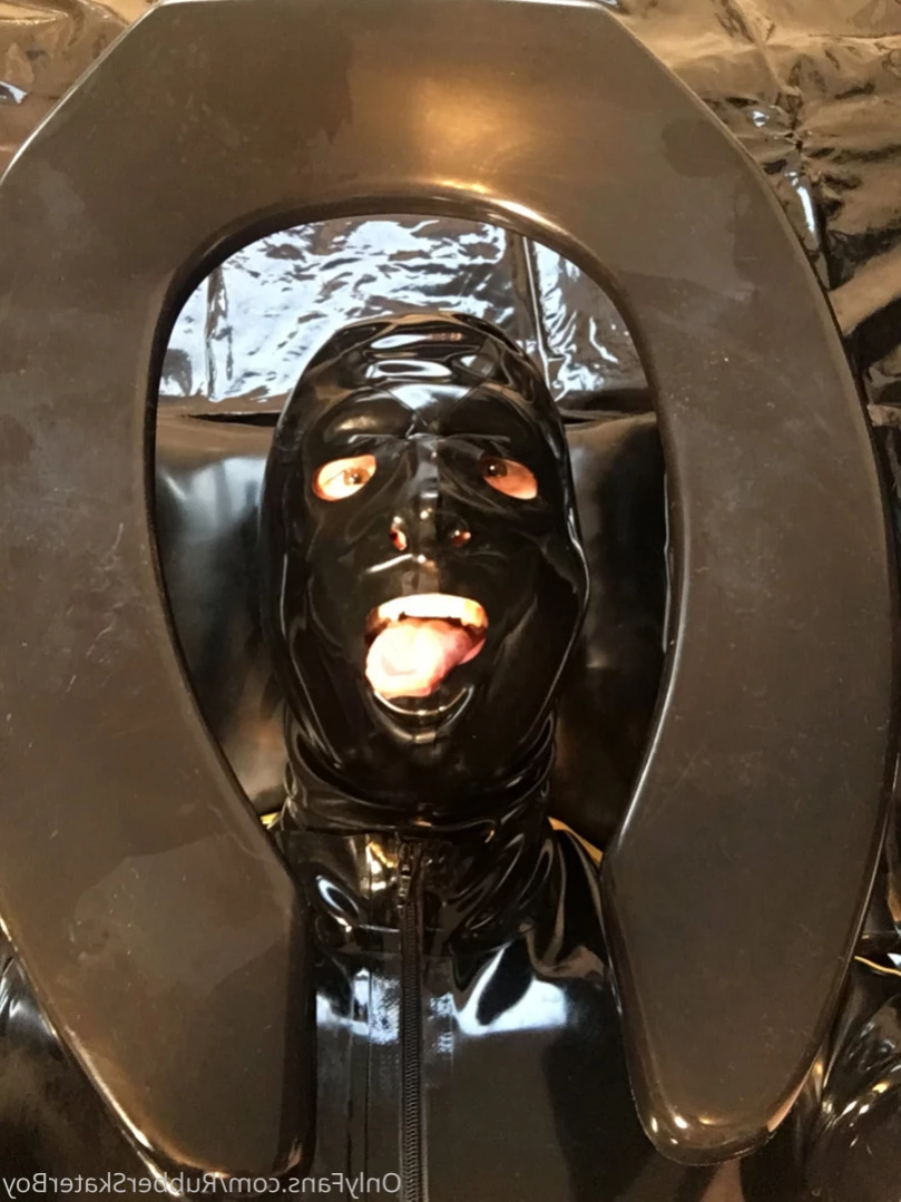 rubberskaterboy Onlyfans leaked photo 13776576 on Hotleaks.tv