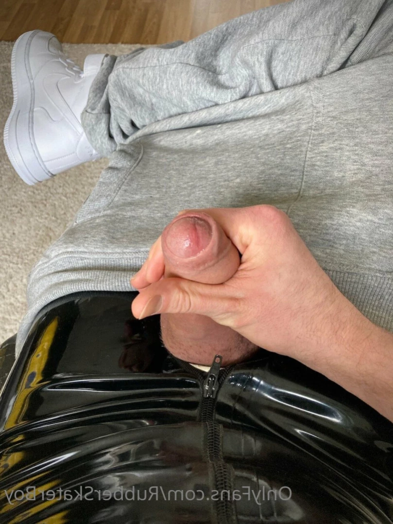 rubberskaterboy Onlyfans leaked photo 13778339 on Hotleaks.tv