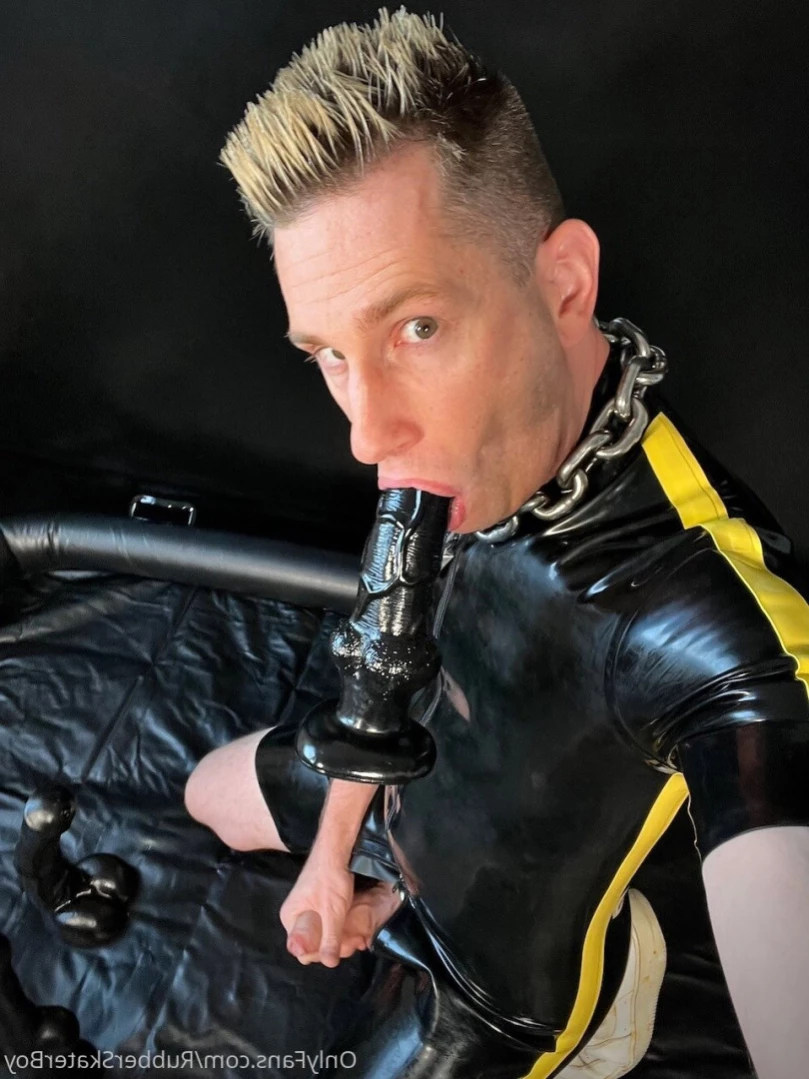 rubberskaterboy Onlyfans leaked photo 13779555 on Hotleaks.tv