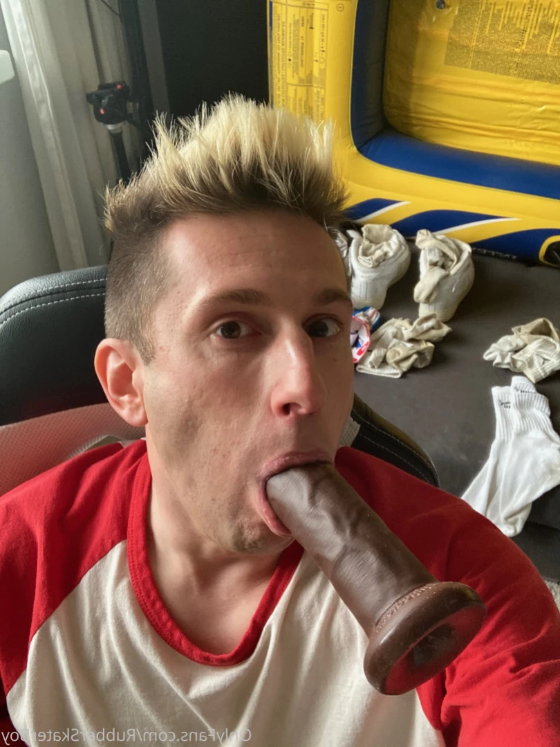 rubberskaterboy Onlyfans leaked photo 13779953 on Hotleaks.tv