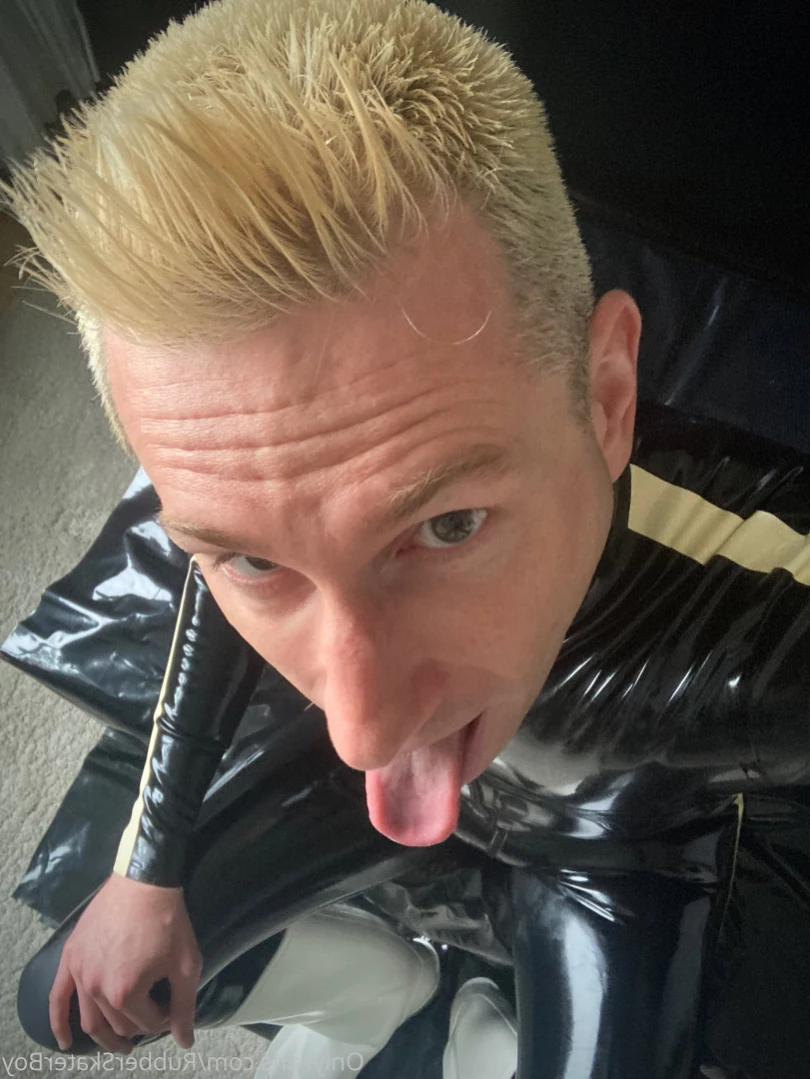 rubberskaterboy Onlyfans leaked photo 13782169 on Hotleaks.tv