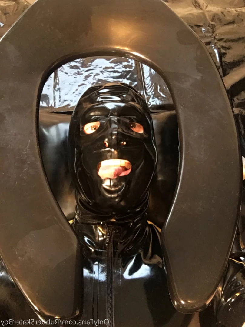 rubberskaterboy Onlyfans leaked photo 13782357 on Hotleaks.tv