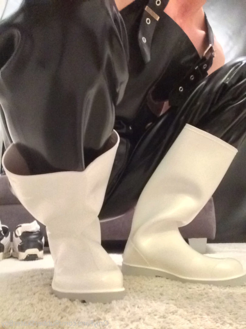 rubberskaterboy Onlyfans leaked photo 13784232 on Hotleaks.tv