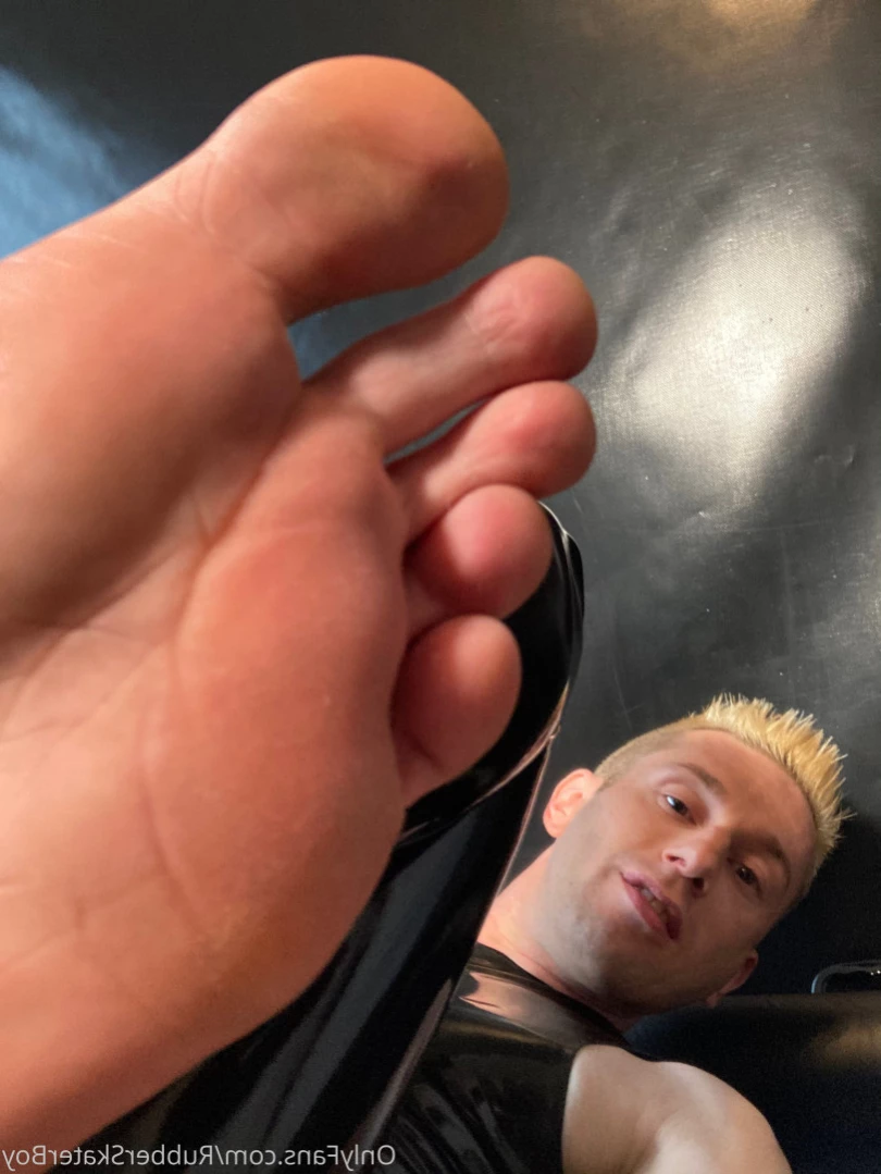 rubberskaterboy Onlyfans leaked photo 13784441 on Hotleaks.tv
