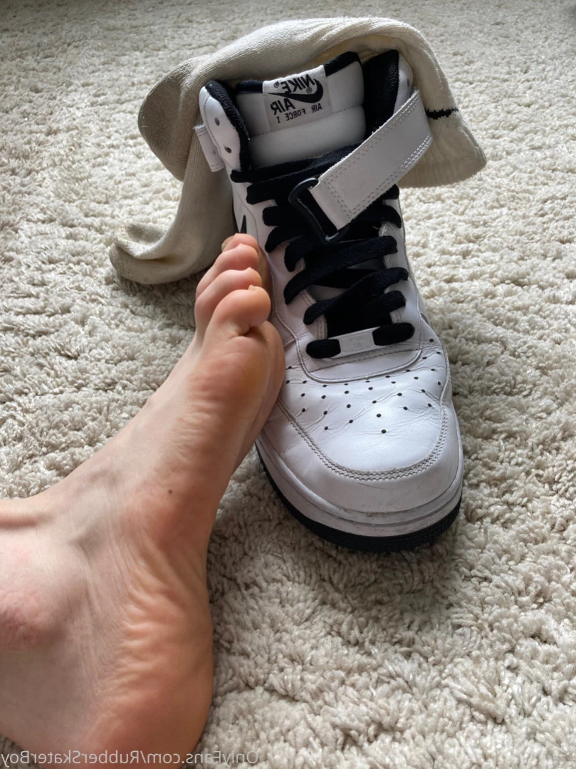 rubberskaterboy Onlyfans leaked photo 13791476 on Hotleaks.tv