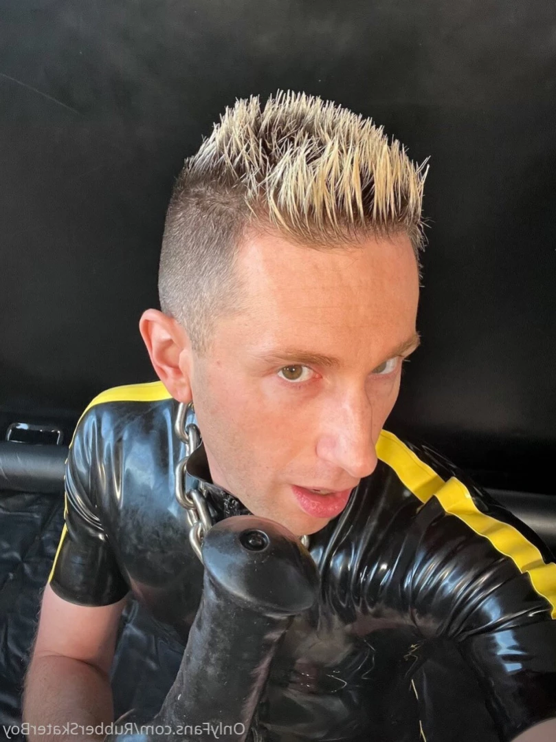 rubberskaterboy Onlyfans leaked photo 13792032 on Hotleaks.tv