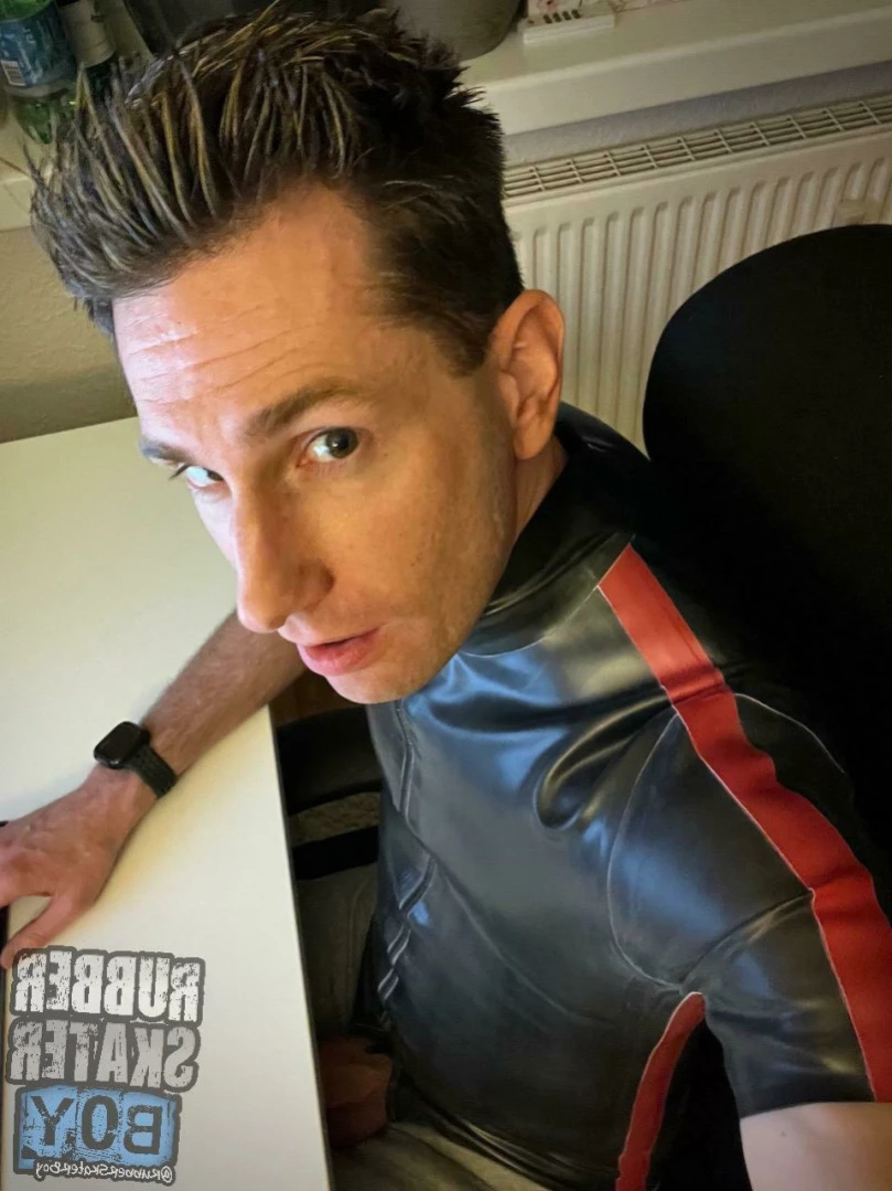 rubberskaterboy Onlyfans leaked photo 13792915 on Hotleaks.tv