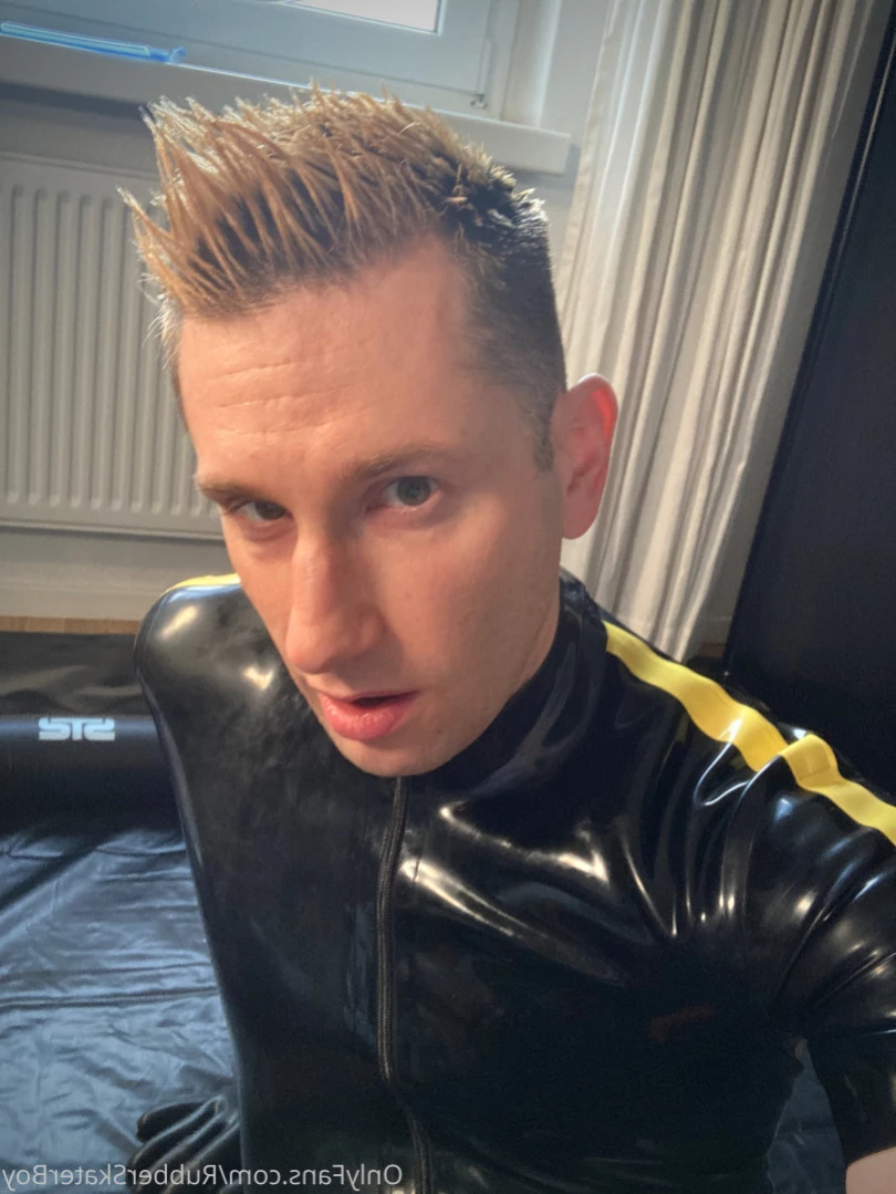 rubberskaterboy Onlyfans leaked photo 13793677 on Hotleaks.tv