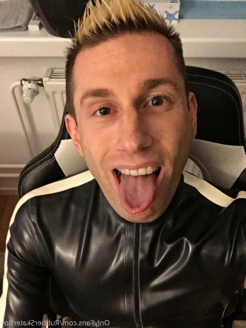 rubberskaterboy Onlyfans leaked photo 13793799 on Hotleaks.tv