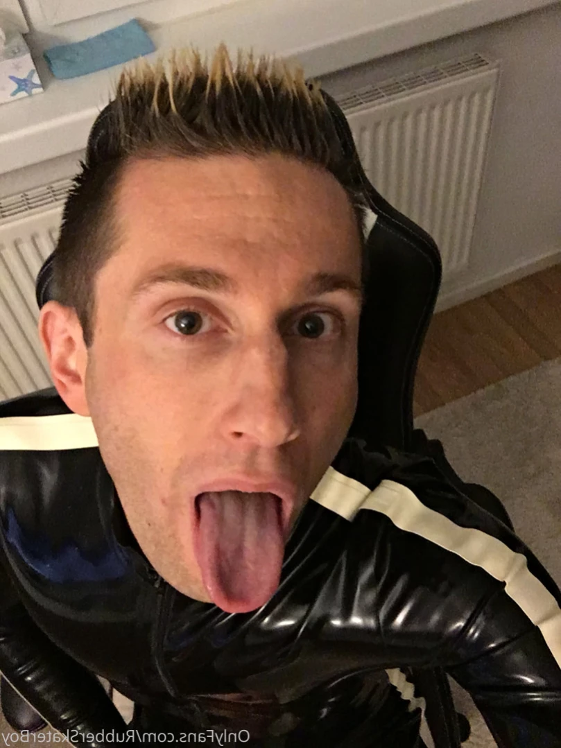 rubberskaterboy Onlyfans leaked photo 13795135 on Hotleaks.tv