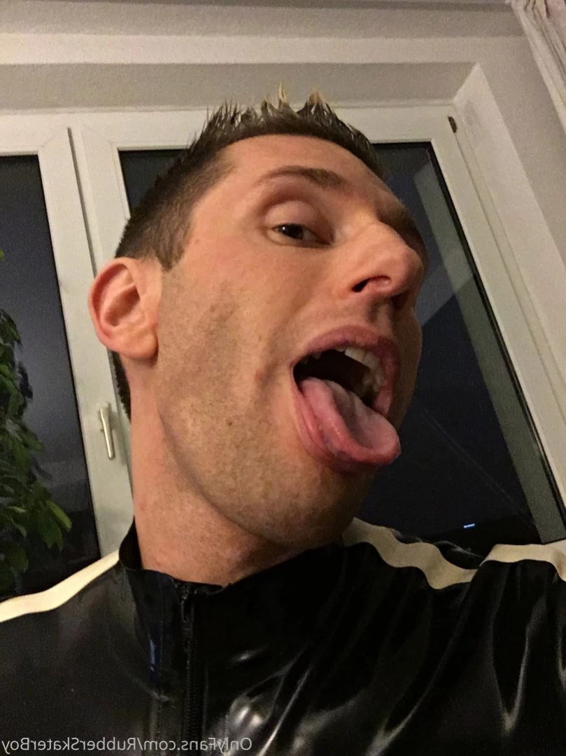 rubberskaterboy Onlyfans leaked photo 13796183 on Hotleaks.tv