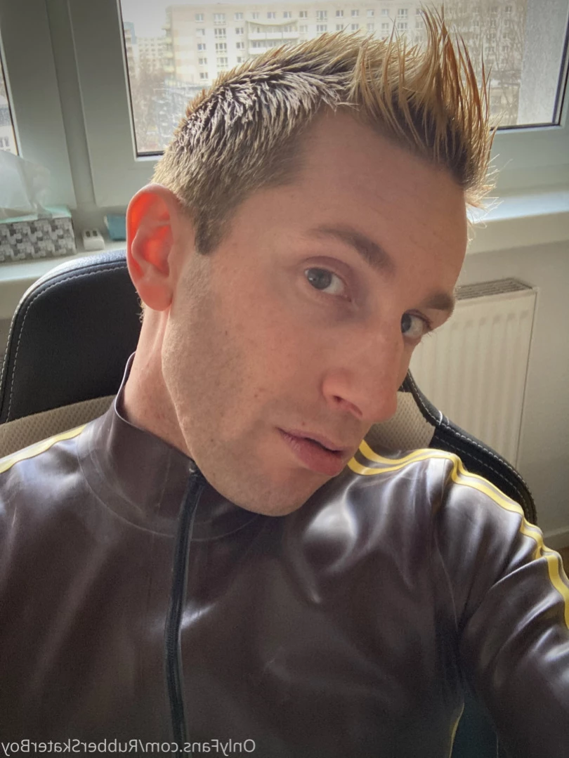 rubberskaterboy Onlyfans leaked photo 13798847 on Hotleaks.tv