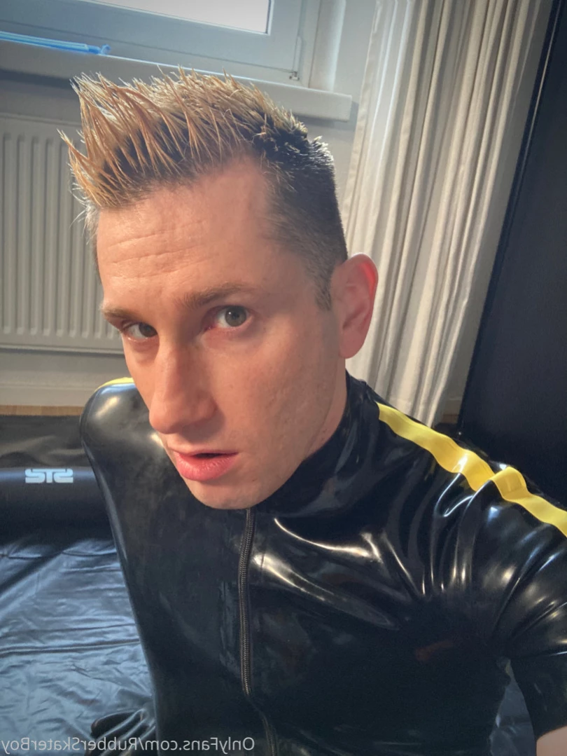 rubberskaterboy Onlyfans leaked photo 13800395 on Hotleaks.tv