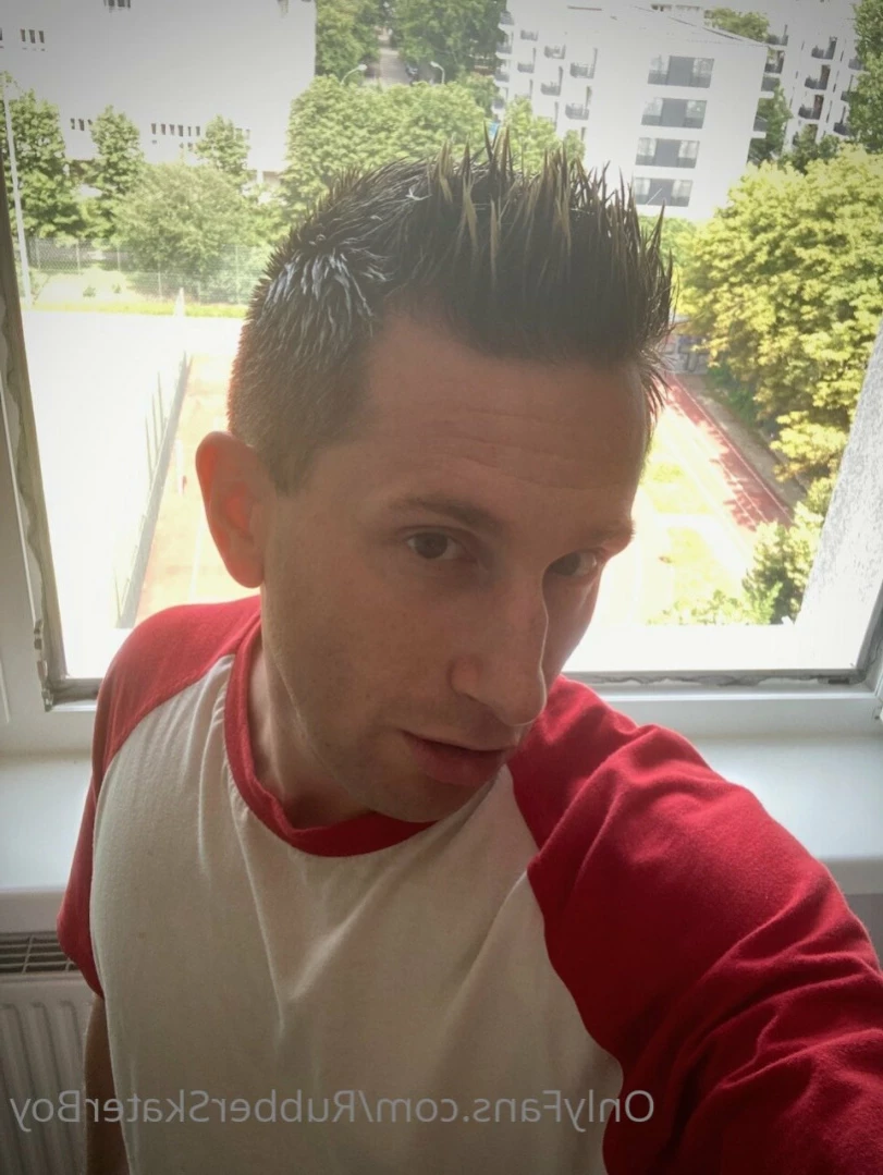 rubberskaterboy Onlyfans leaked photo 13800930 on Hotleaks.tv