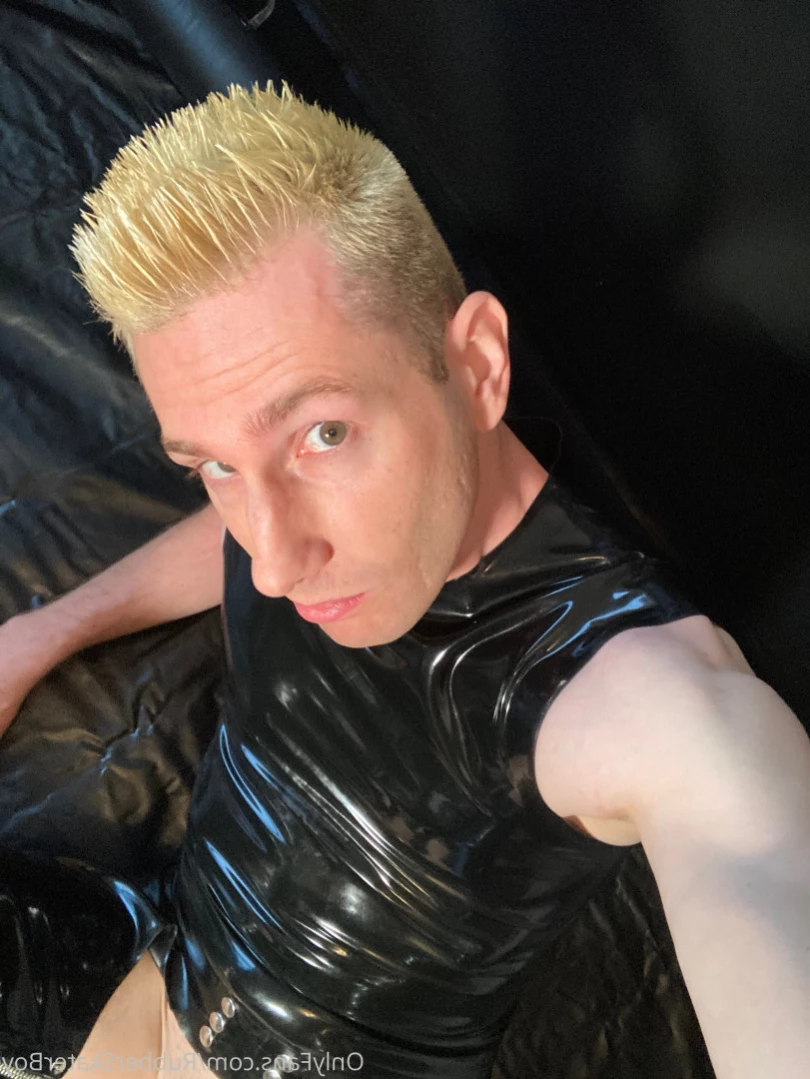 rubberskaterboy Onlyfans leaked photo 13801097 on Hotleaks.tv