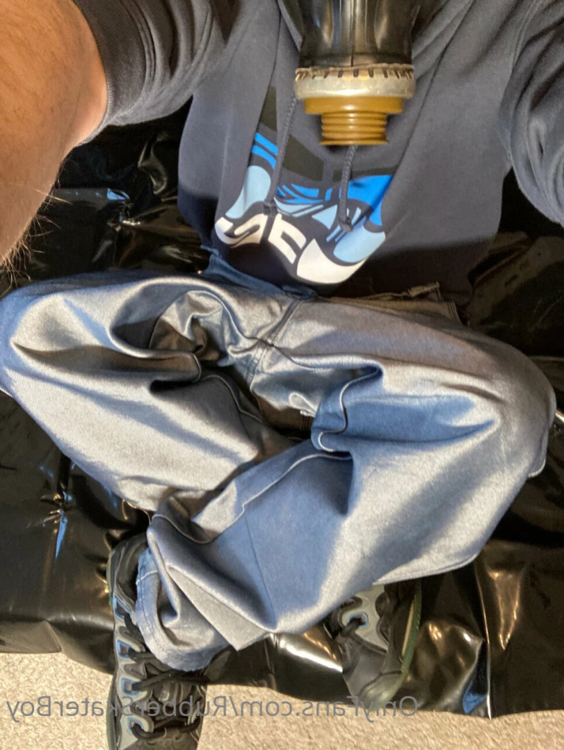 rubberskaterboy Onlyfans leaked photo 13801153 on Hotleaks.tv