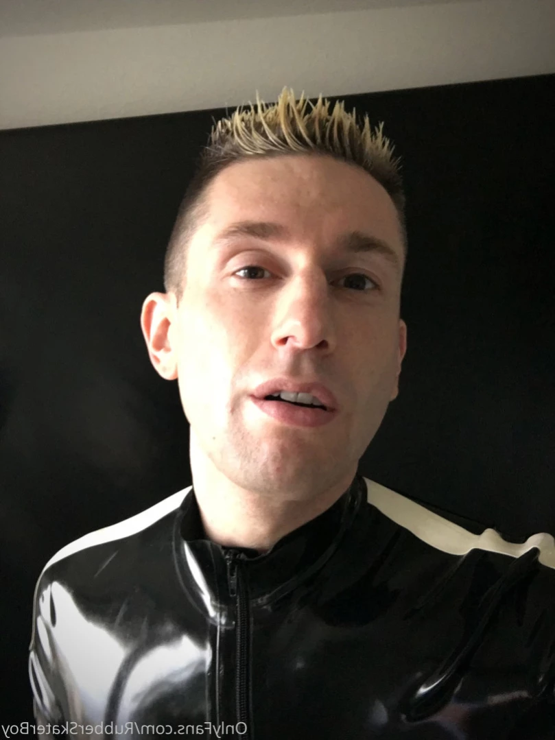 rubberskaterboy Onlyfans leaked photo 14121874 on Hotleaks.tv