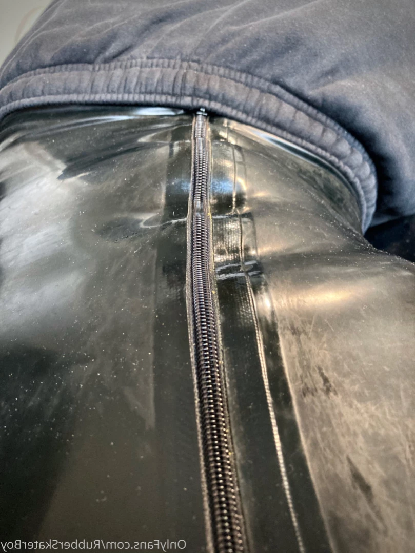 rubberskaterboy Onlyfans leaked photo 14212652 on Hotleaks.tv