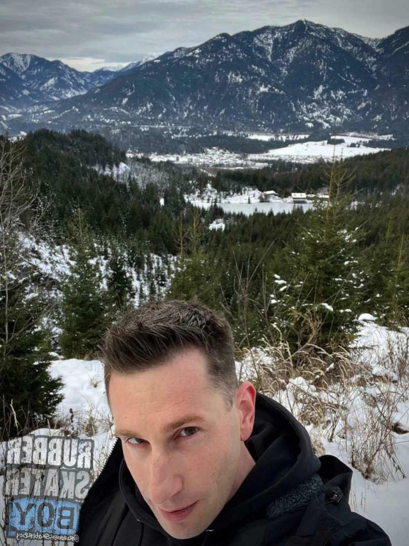 rubberskaterboy Onlyfans leaked photo 14212698 on Hotleaks.tv