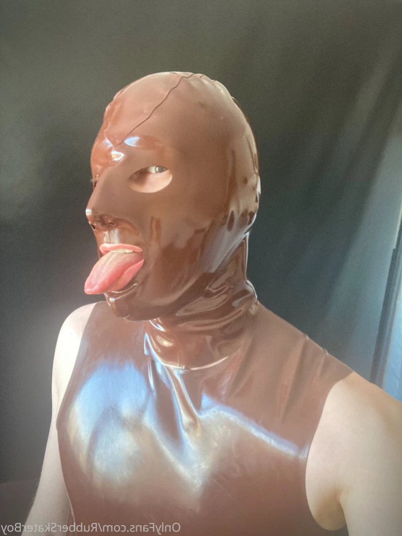 rubberskaterboy Onlyfans leaked photo 14412208 on Hotleaks.tv