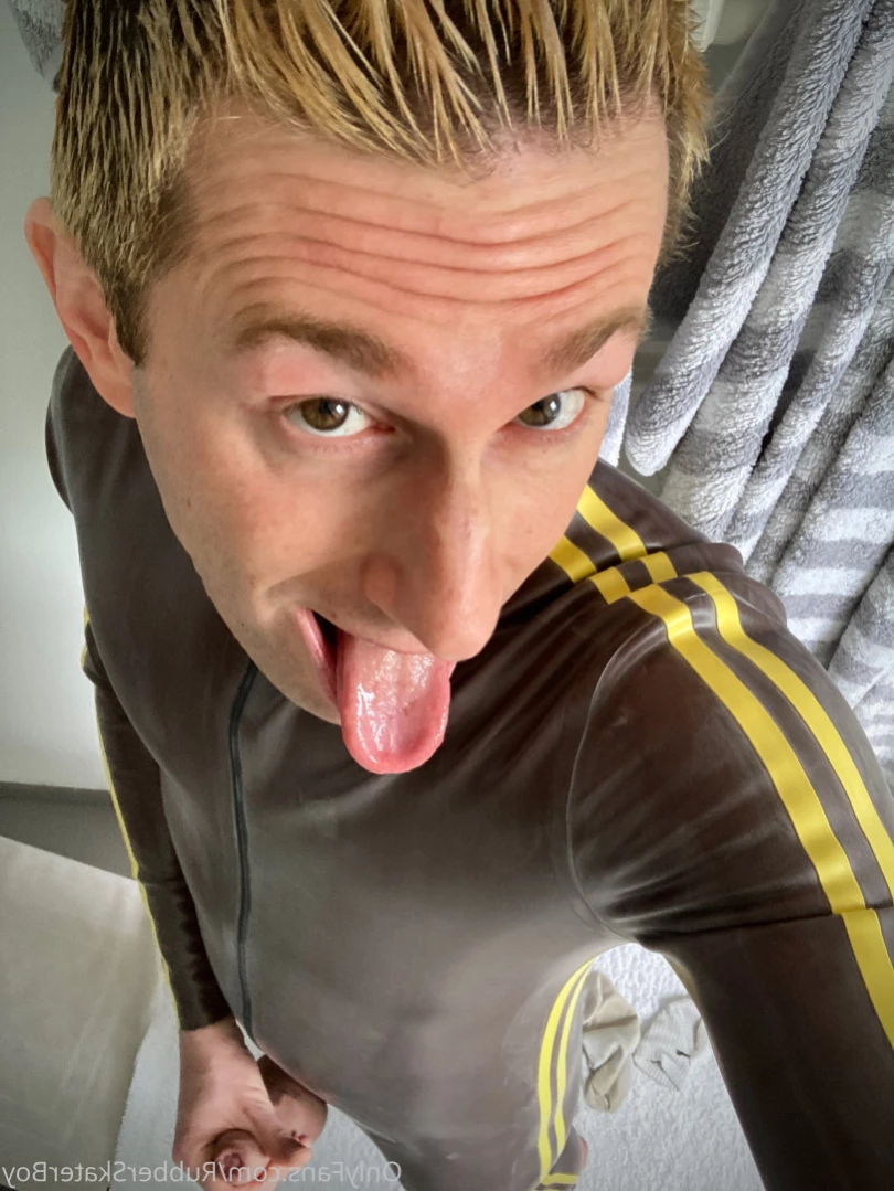 rubberskaterboy Onlyfans leaked photo 14453376 on Hotleaks.tv