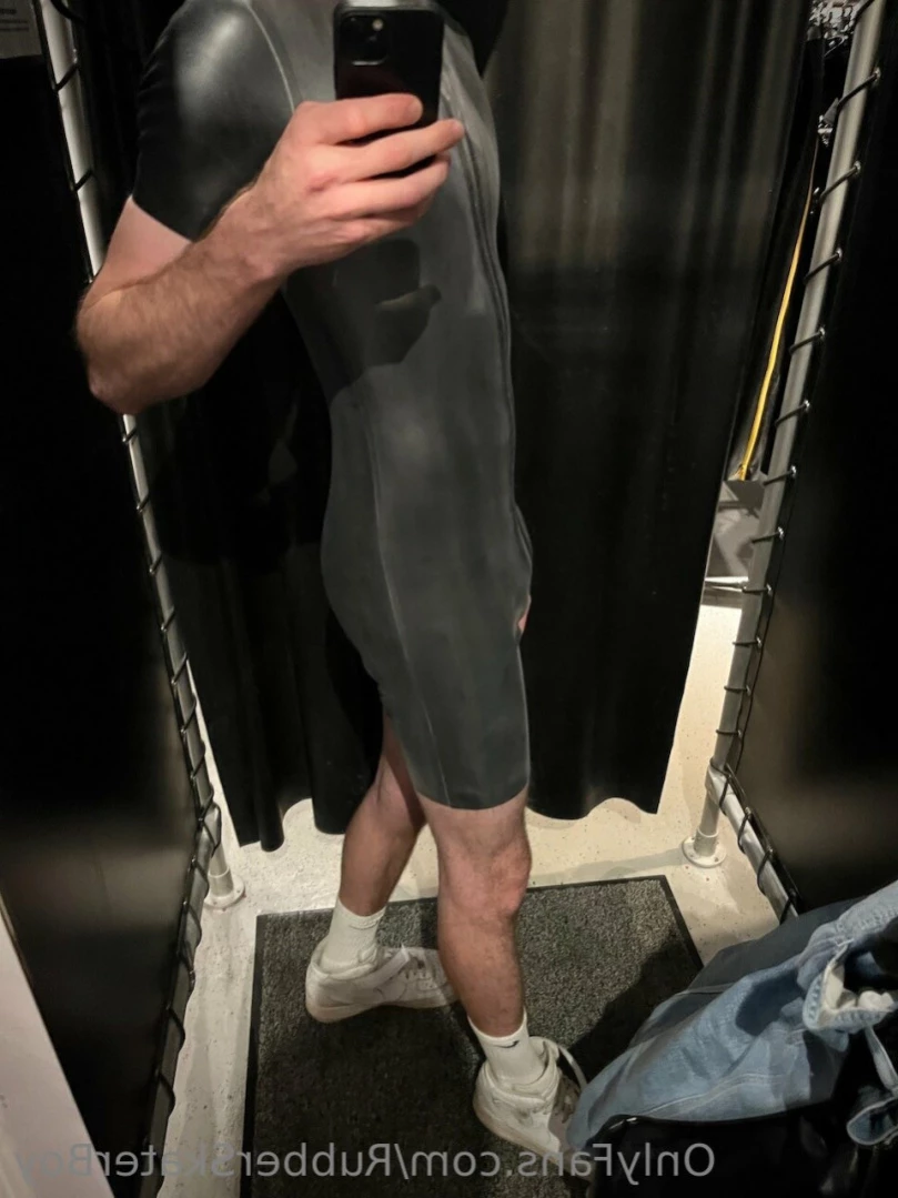 rubberskaterboy Onlyfans leaked photo 14454523 on Hotleaks.tv