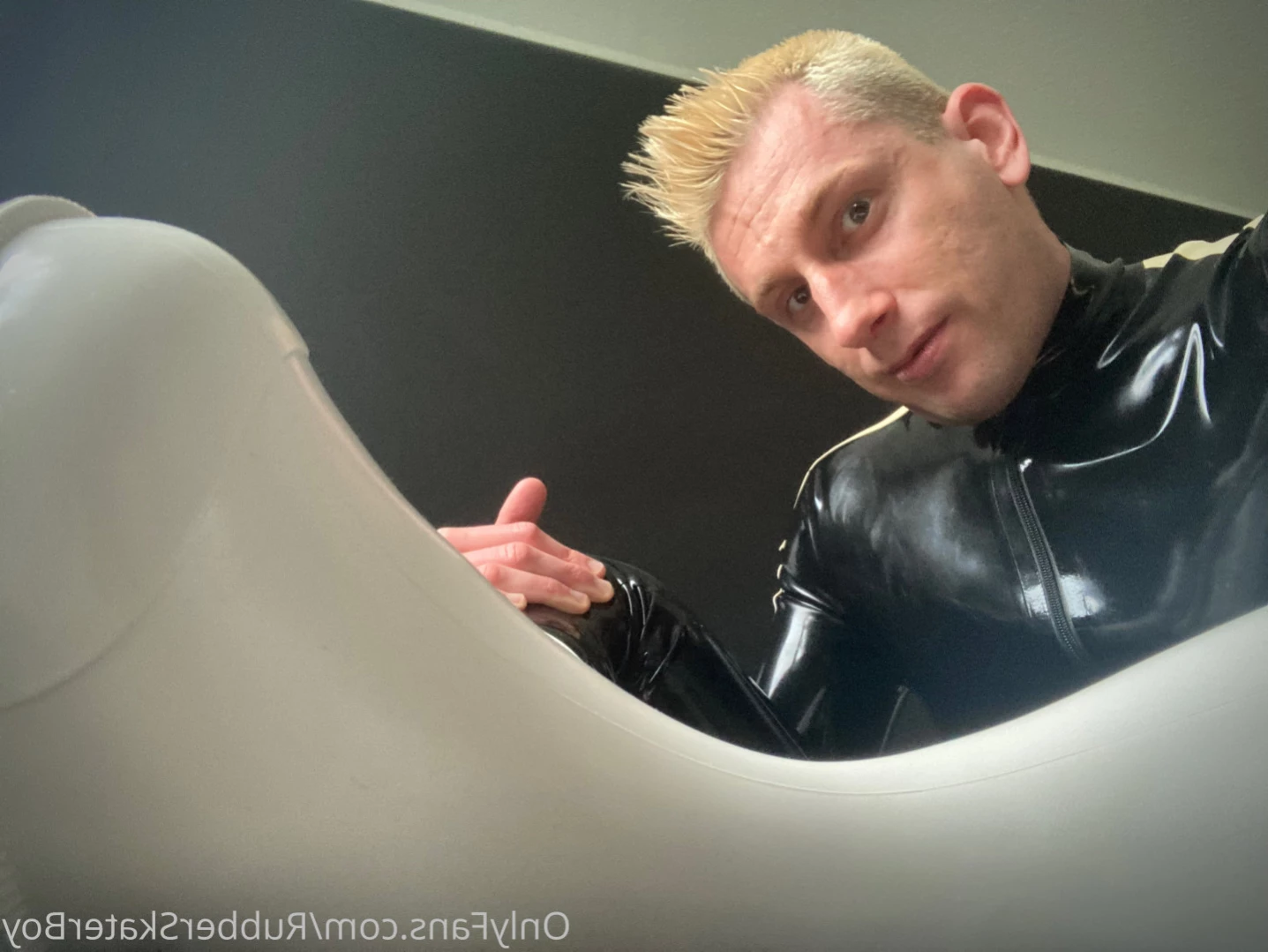 rubberskaterboy Onlyfans leaked photo 14454562 on Hotleaks.tv