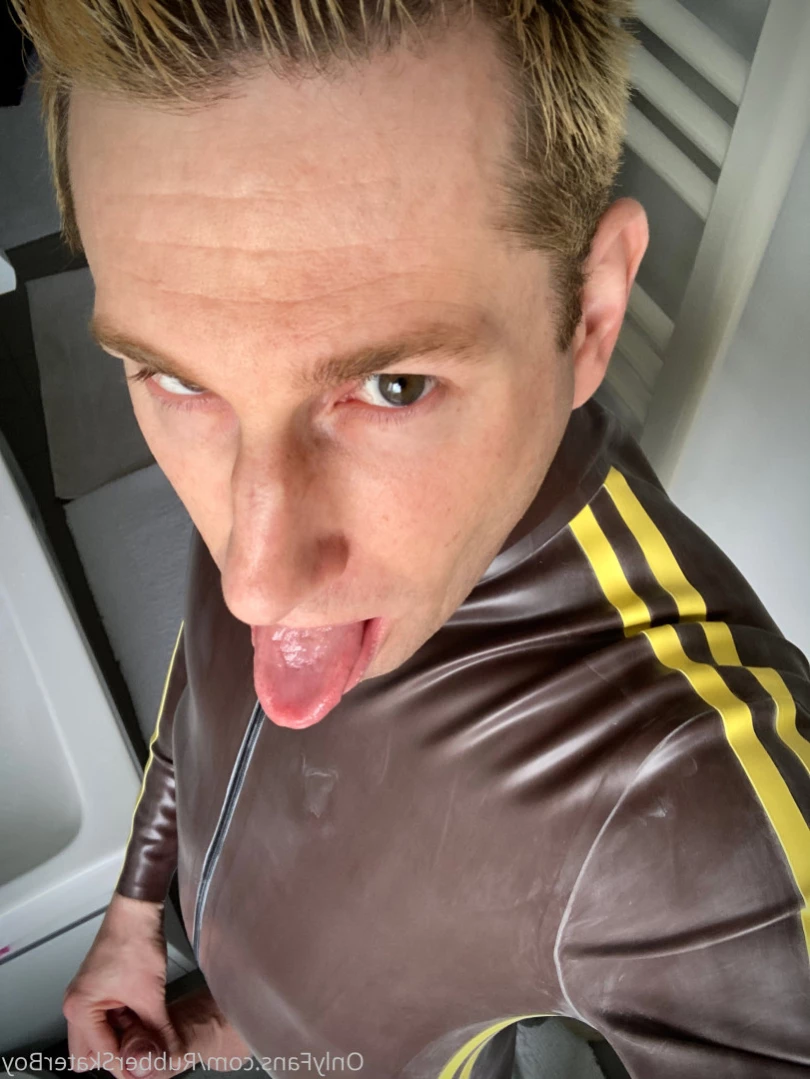 rubberskaterboy Onlyfans leaked photo 14454600 on Hotleaks.tv