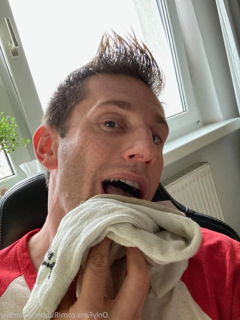 rubberskaterboy Onlyfans leaked photo 14484110 on Hotleaks.tv