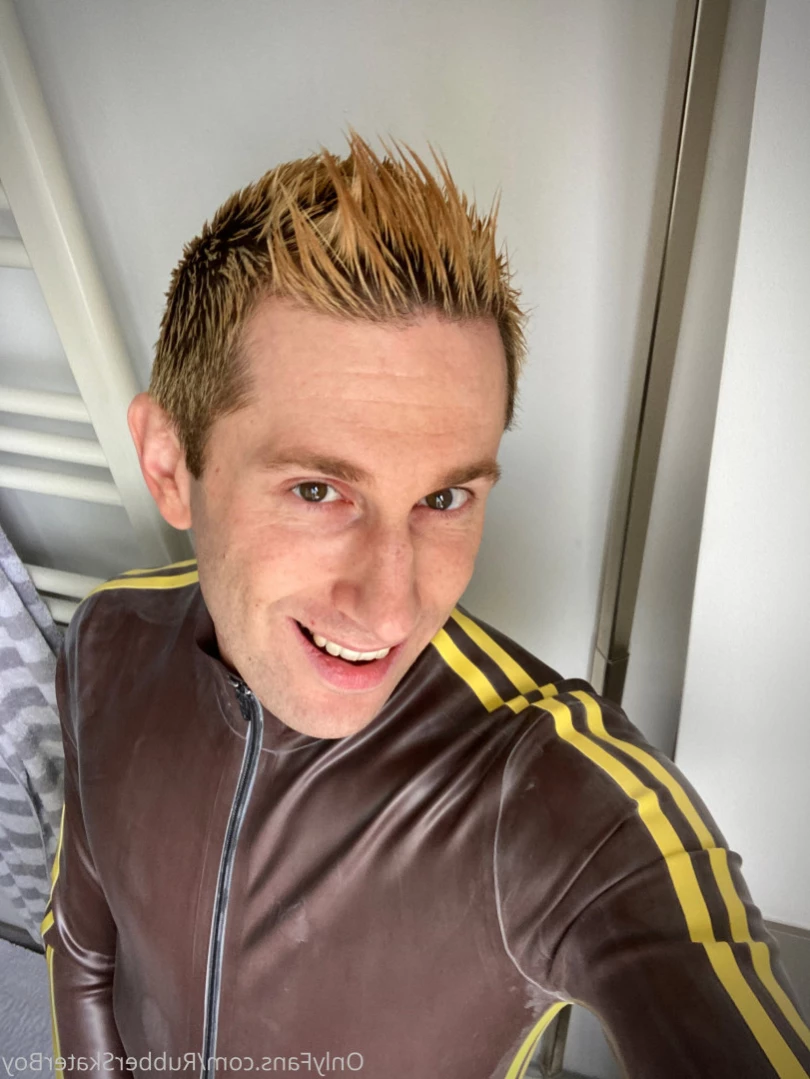 rubberskaterboy Onlyfans leaked photo 14625402 on Hotleaks.tv