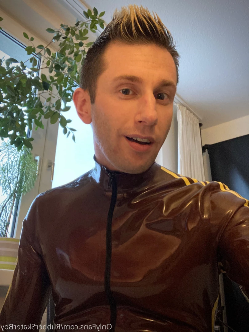 rubberskaterboy Onlyfans leaked photo 14765710 on Hotleaks.tv