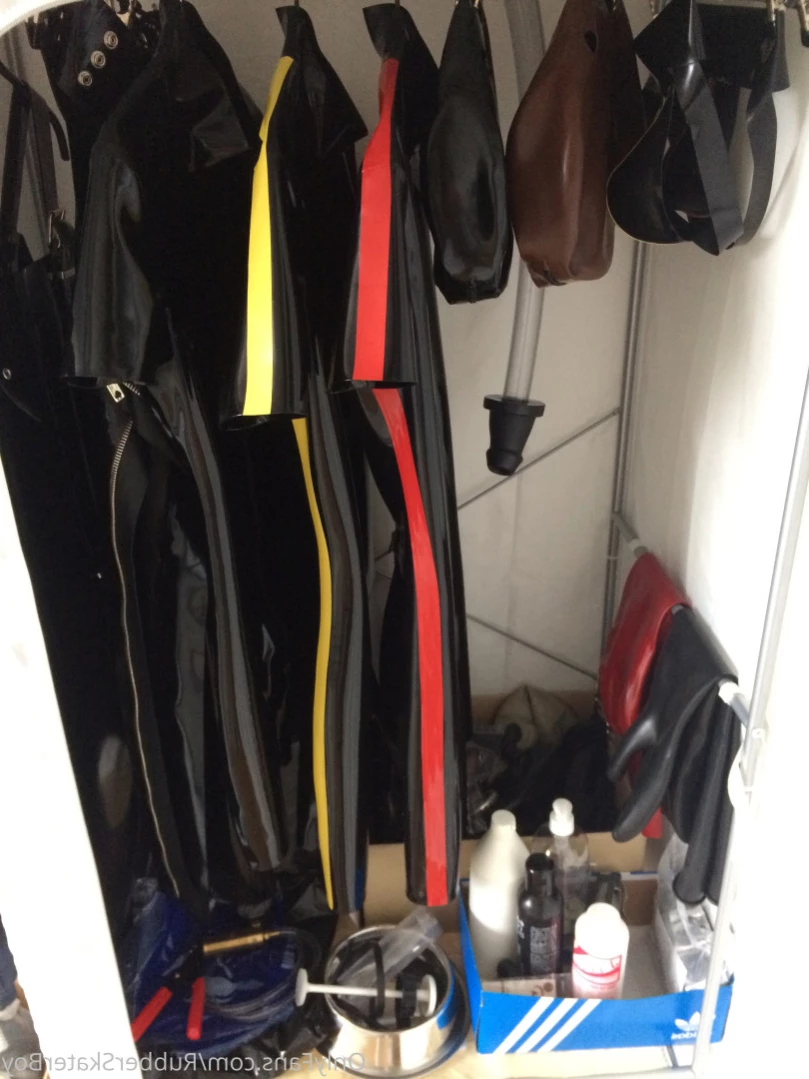 rubberskaterboy Onlyfans leaked photo 15338432 on Hotleaks.tv
